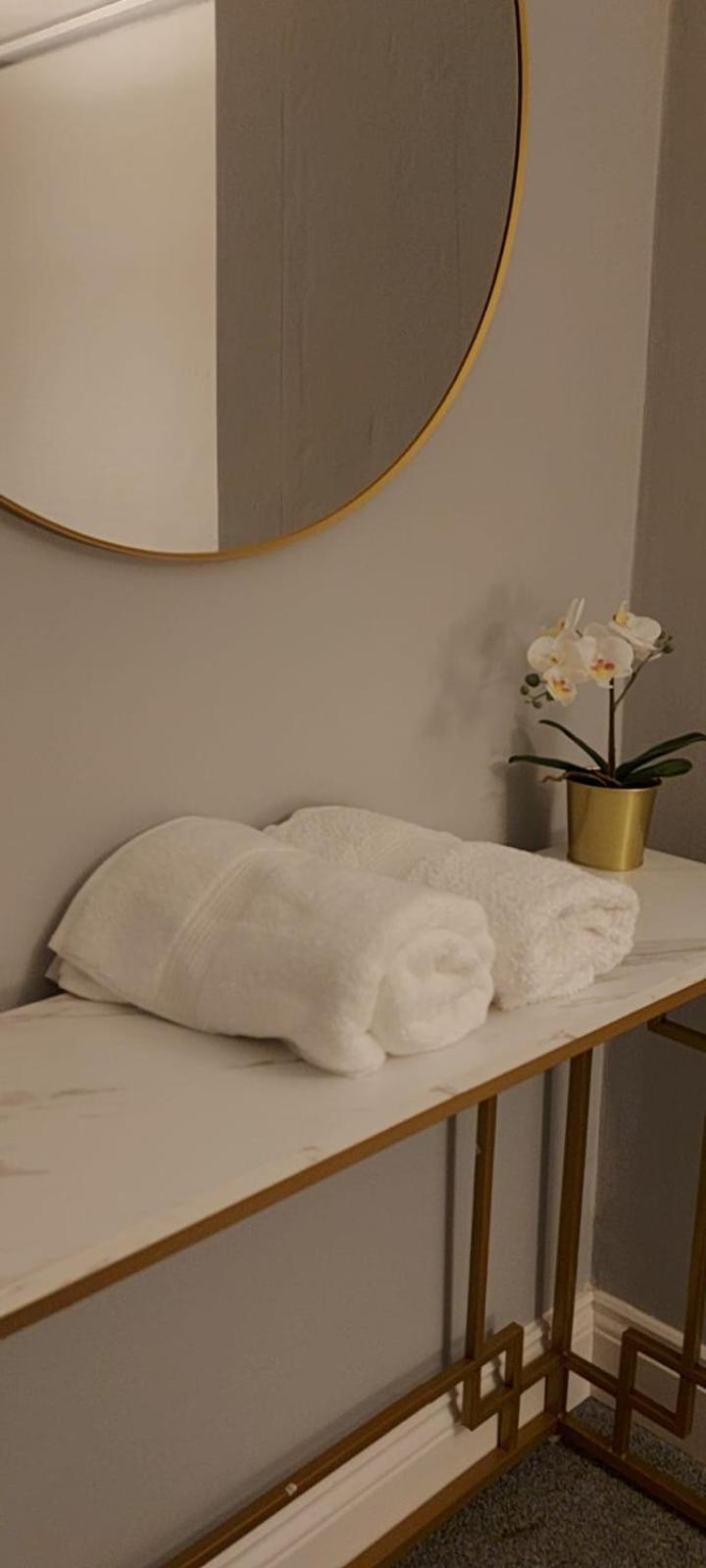 Beautiful Bright Three Bedroom House In Brighton And Hove With Free Parking Zewnętrze zdjęcie